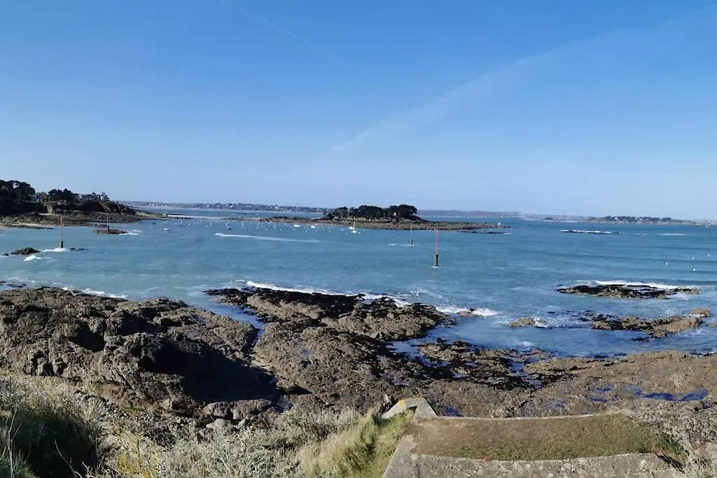 Gite Des Trois Plages 6 Personnes Lancieux